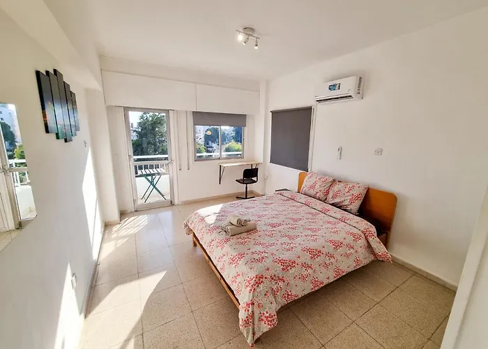 Gazde/Camere de închiriat View Larnaca