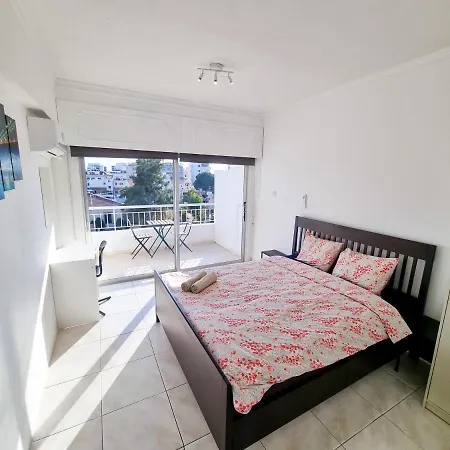 View Δωμάτια σε οικογενειακή κατοικία